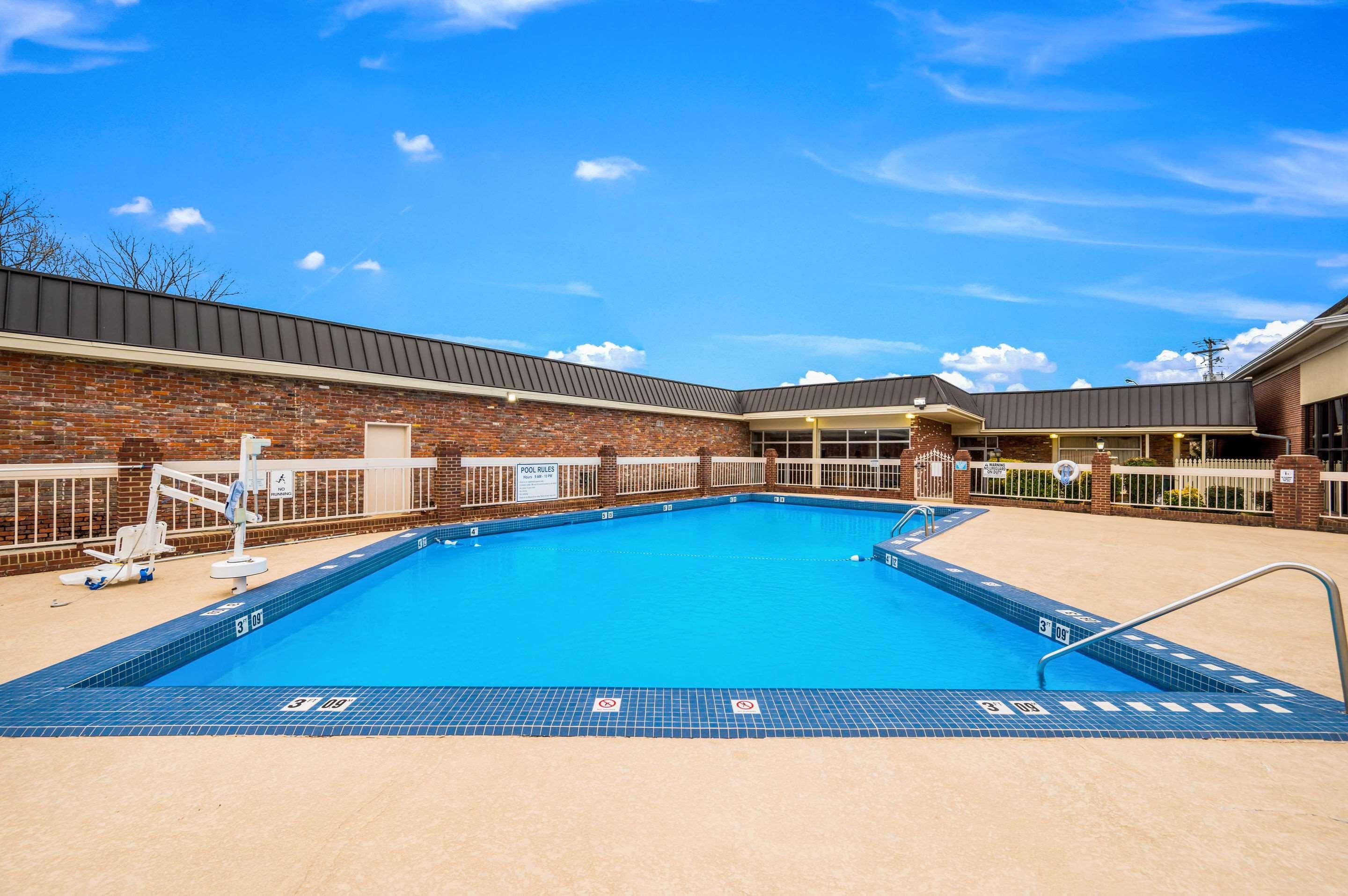 Econo Lodge Corinth Exterior foto