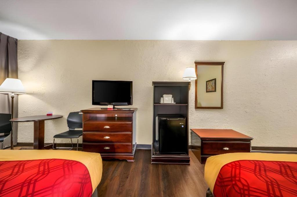 Econo Lodge Corinth Exterior foto