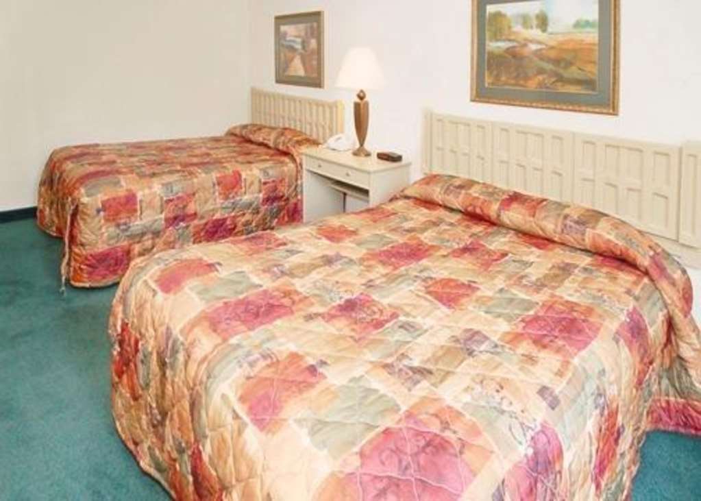 Econo Lodge Corinth Zimmer foto
